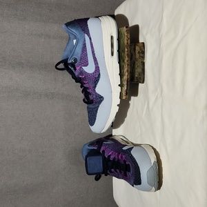 Nike women's Air Max 1 Ultra Flyknit Running Trainers 859517 Size 7